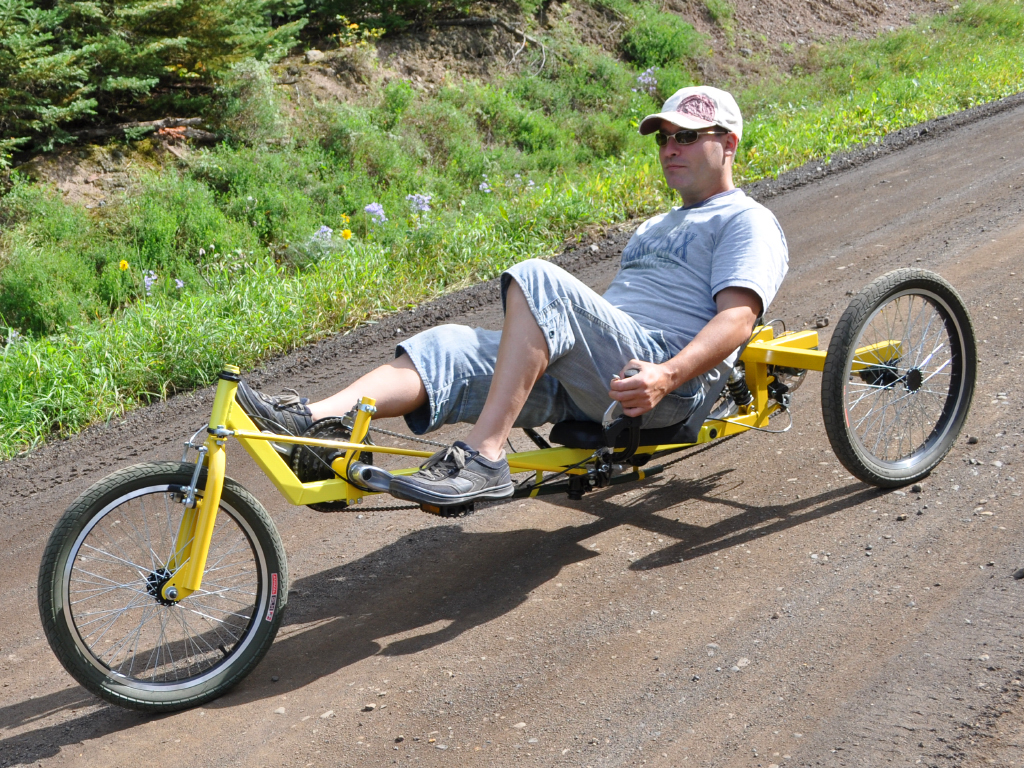 Aurora Suspension Trike - fast and stable steering